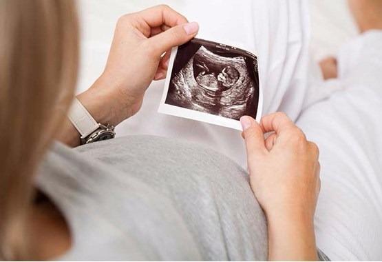 Pregnancy Week 35: Risks And Red Flags