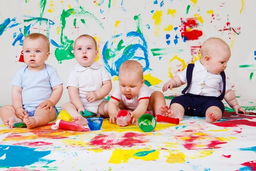 DIY No Mess Finger Painting Tummy Time For Kids 4 months +