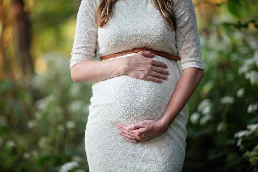 6 Maternity shoot Tips for Women