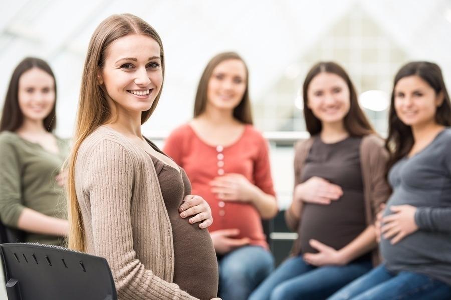 गर्भावस्था के दसवें सप्ताह के बारे में आपकी पत्नी को क्या क्या पता होना चाहिए?