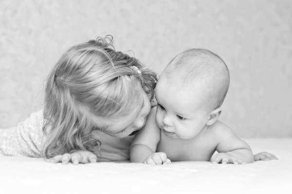 How Should You Deal With The First Child When The Second One Is On Its Way