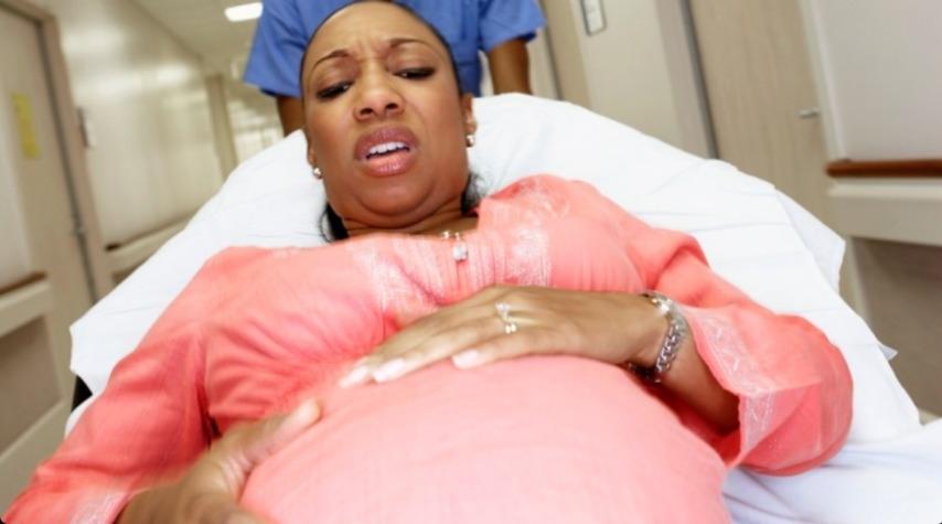 Passing Urine and Stools After Childbirth: Things That You Should Expect
