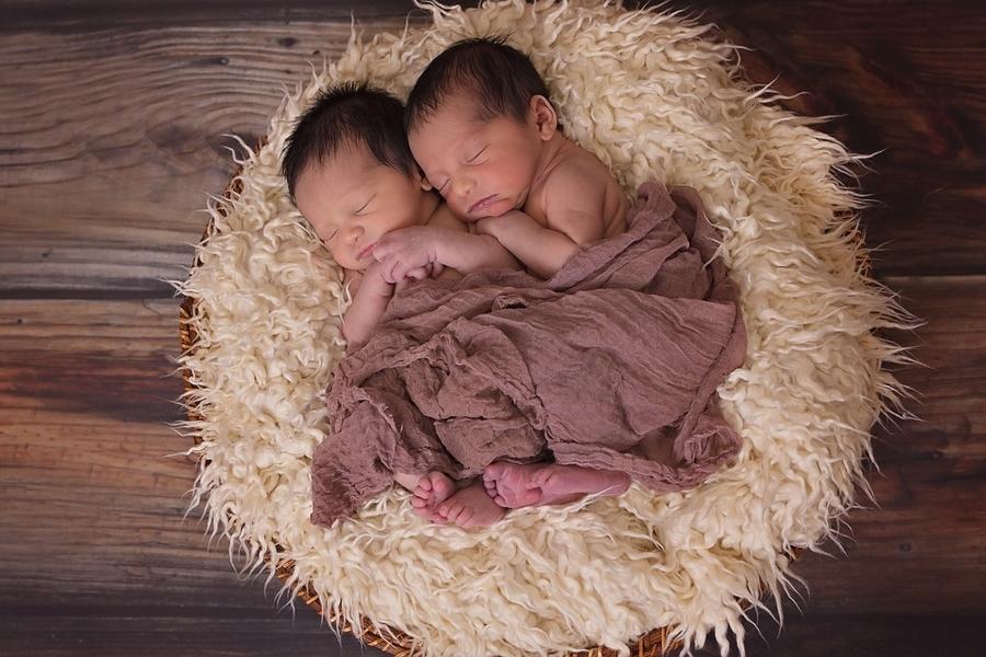 Twin Pregnancy: Understanding Complications And Care