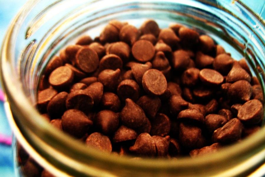 Make Chocolate Chips At Home In 5 Minutes