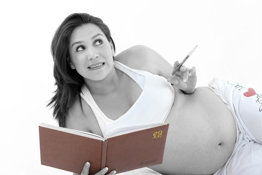 Top 5 Books To Read During Pregnancy