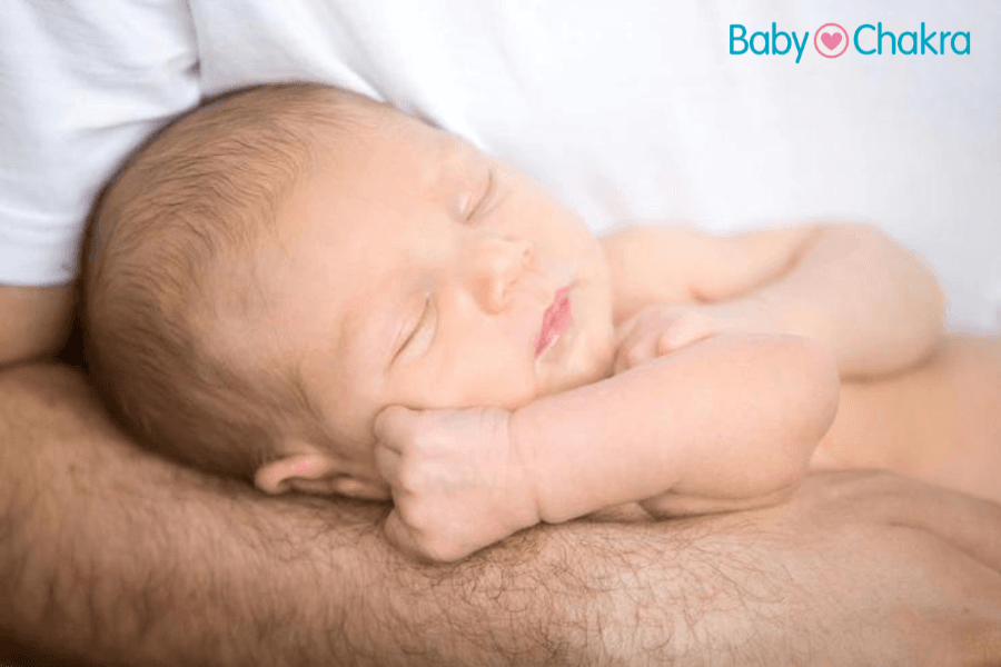 Calming A Newborn: Here’s A Guide For New Dads