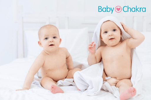 <strong>Interesting Indian Twin Baby Names To Give Your Little Ones</strong>