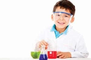 3 Simple Ways in Which You Can Teach Science to a 4-7 Year Old