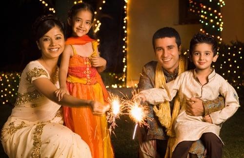 10 Golden Rules to Have a Safe Diwali With Kids