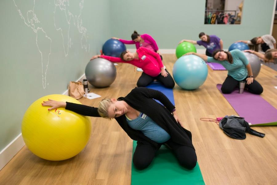 Use A Birthing Ball To Exercise During Pregnancy