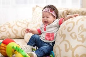 7 Ways To Deal With Toddler Tantrums