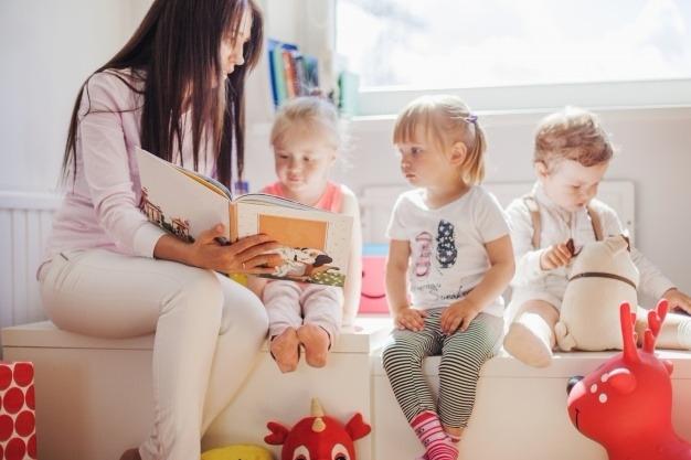 5 Benefits of Reading Aloud To Your Kids