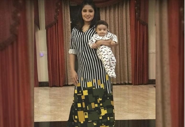 Sunidhi Chauhan Shares First Picture Of Baby And He&#8217;s Oh So Cute