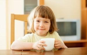 These 9 Tips To Will Make Your Kid Drink A Glass Of Milk In Seconds