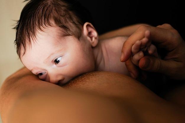 Breastfeeding At Night - How To Make Night Feeding Easier