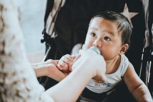Formula Milk Feeding And Breastfeeding, A Combined Method When Necessary.