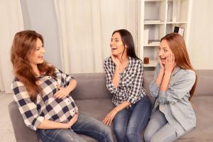 7 Funny Questions To Ask A Pregnant Woman Xyz