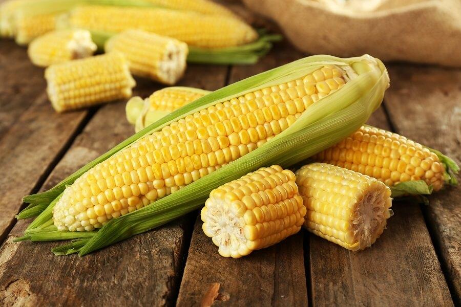 6 Reasons Why Corn Is Actually Bad For You