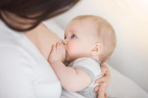 5 Tips To Boost Breastmilk For Moms With A Low Supply Xyz