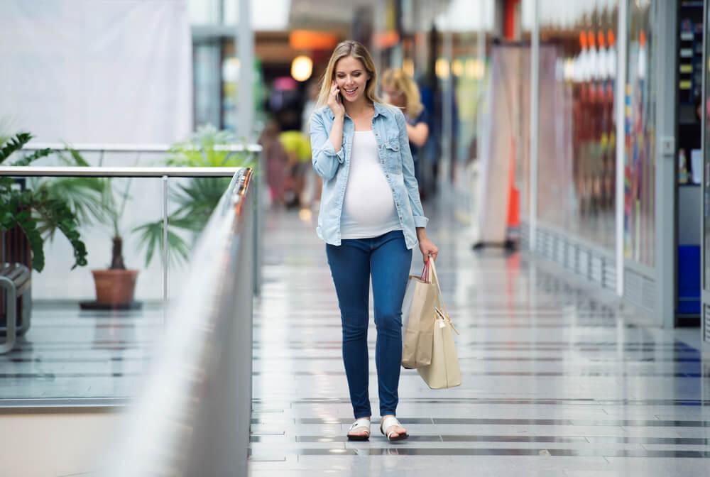 A Shopping Guide To Stylish And Comfortable Footwear For Pregnant Women Xyz