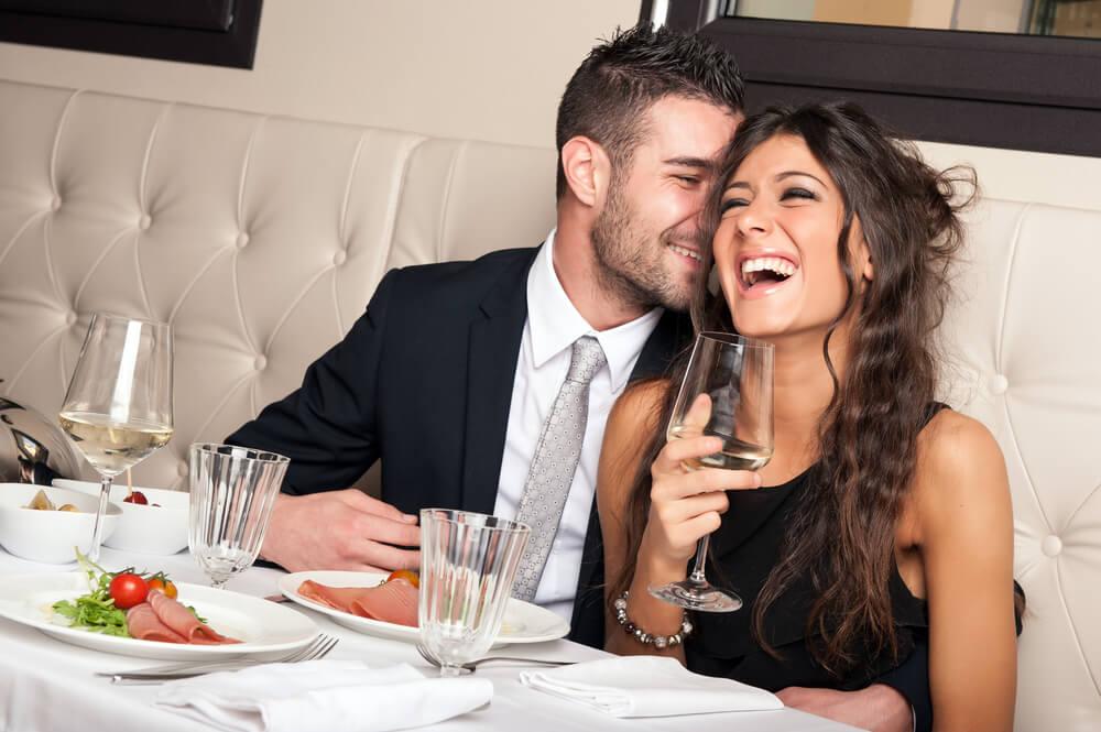 9 Things Guys Find Romantic