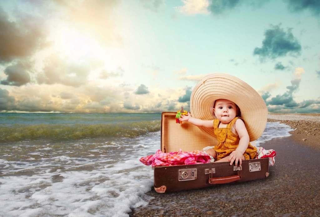Simple Ways To Avoid Stress While Traveling With A Baby