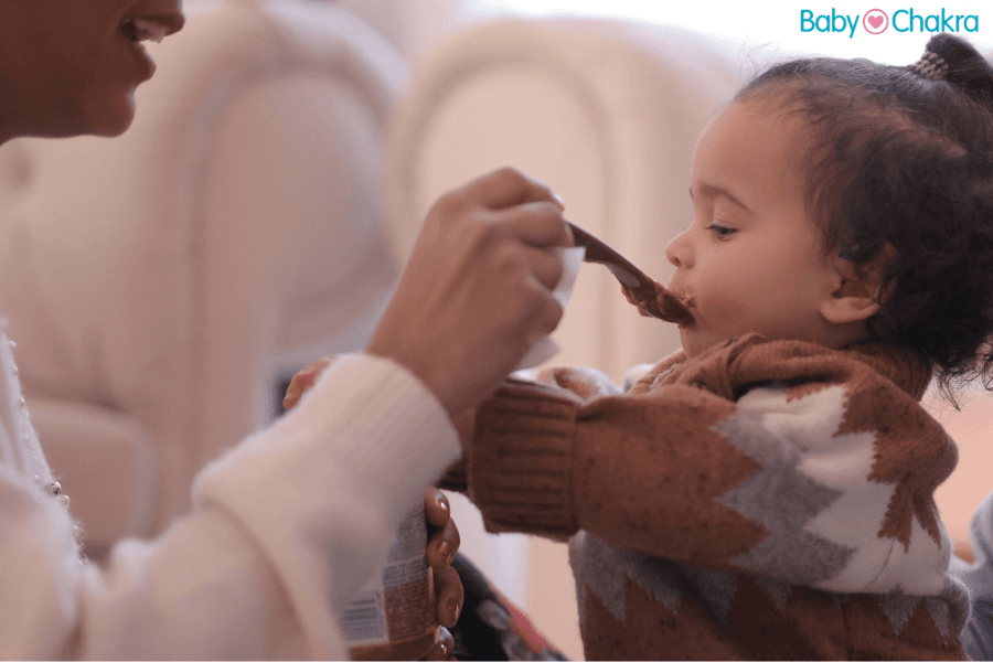 Feeding Babies: Here’s How You Can Feed Smart Right From Start         
