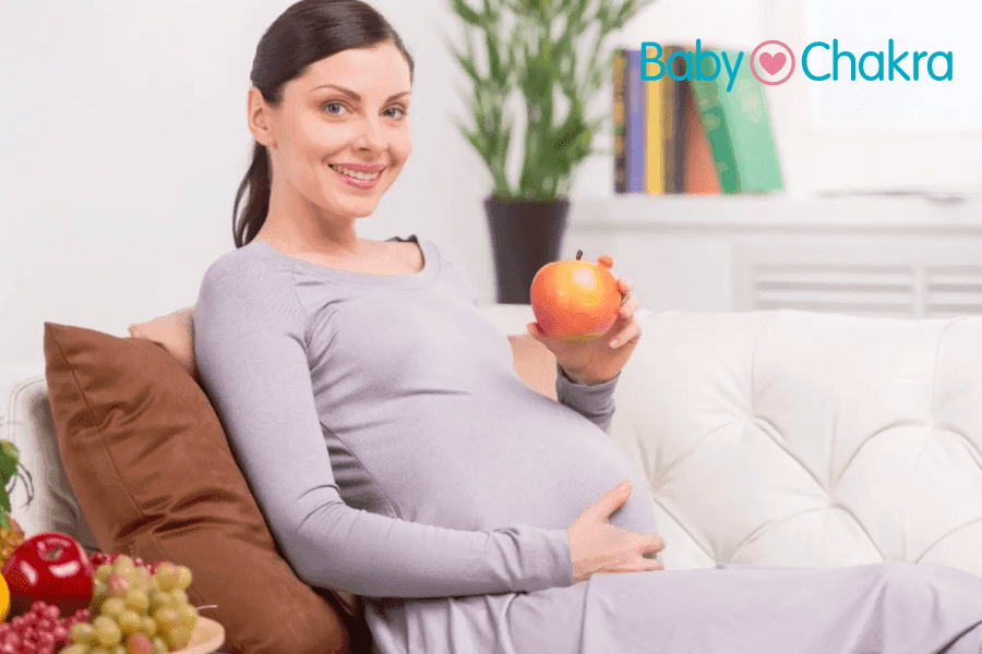 15 Weeks Pregnant Symptoms, Belly Size & More