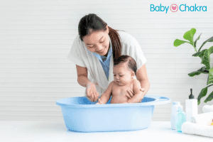 5 Essential Tips To Follow While Bathing Your Baby