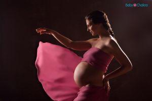 Dance During Pregnancy: प्रेगनेंसी के दौरान डांस करना क्या सेफ है?
