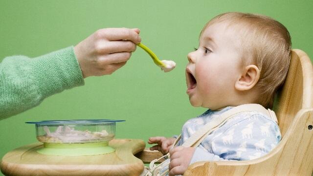 What Is Baby Weaning